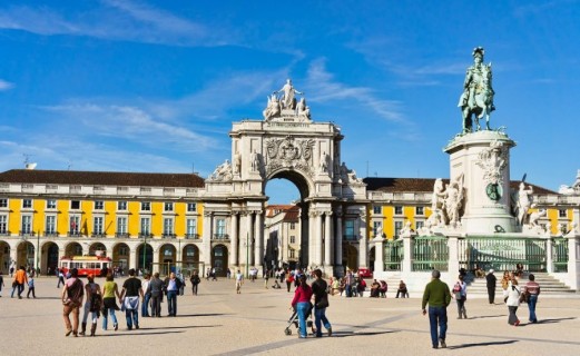 Trovare lavoro a Lisbona: i requisiti, le offerte e i documenti